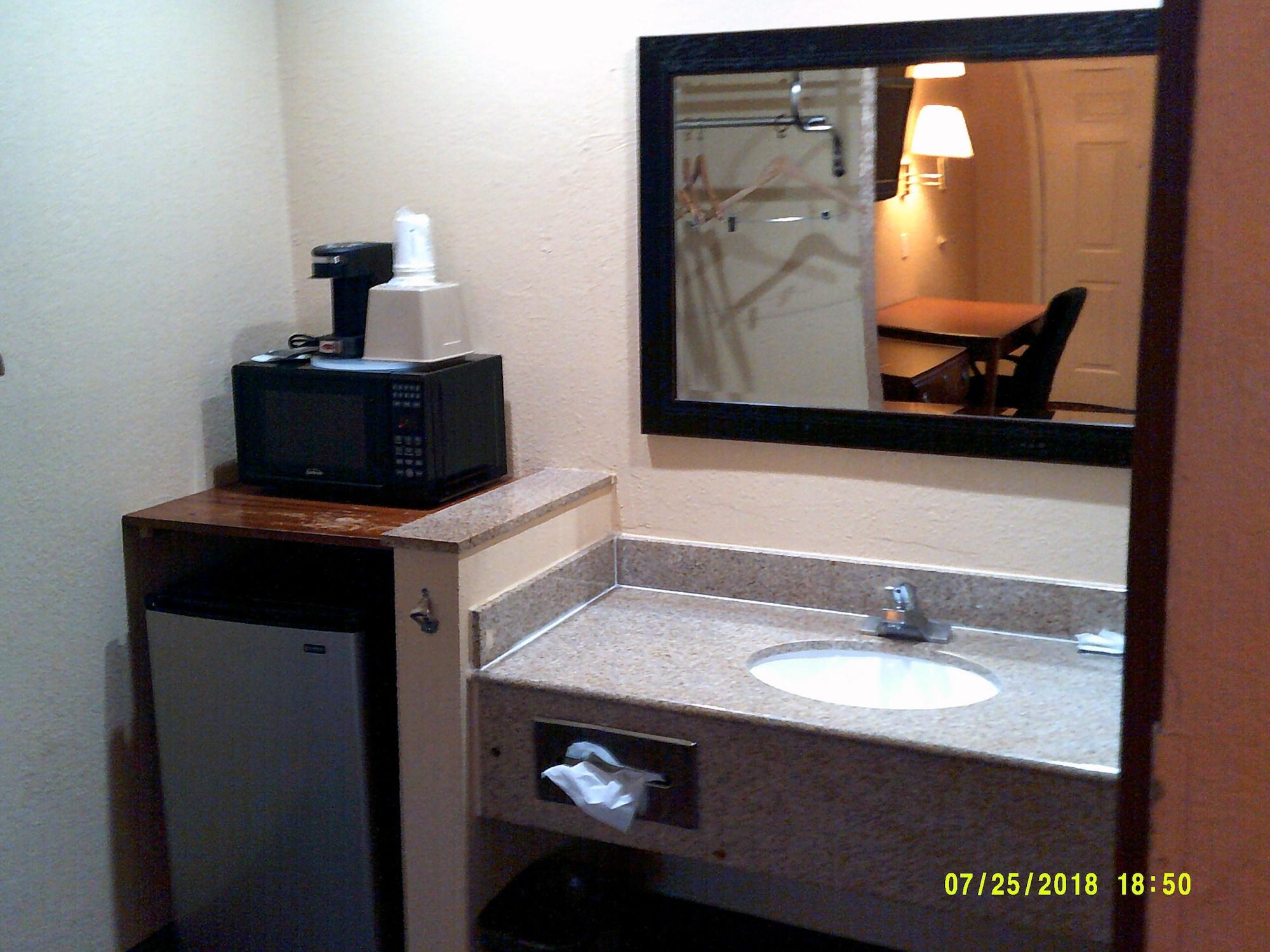 מלון Super 8 By Wyndham Tucson Downtown Convention Center מראה חיצוני תמונה