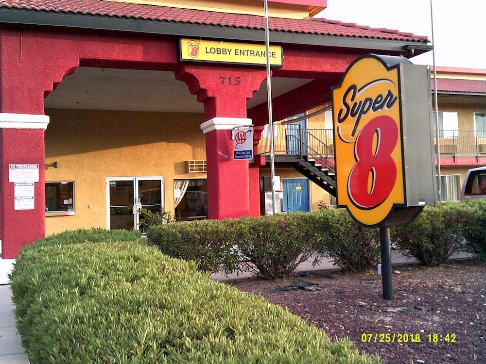 מלון Super 8 By Wyndham Tucson Downtown Convention Center מראה חיצוני תמונה