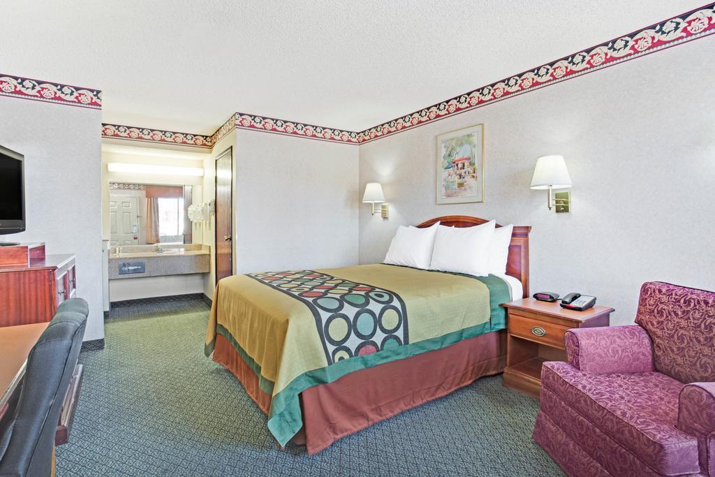 מלון Super 8 By Wyndham Tucson Downtown Convention Center מראה חיצוני תמונה